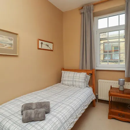 Hallam's Yard * Skipton